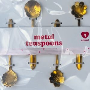Metal Tea spoon floral design set of 4